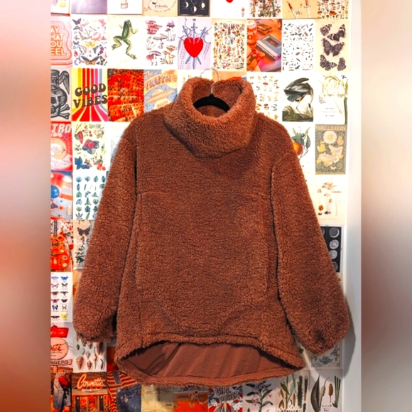 brown sherpa pullover with pockets | lululemon athetica - Picture 1 of 6